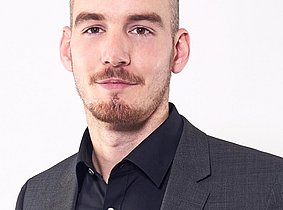Fünf Fragen an...Alumni berichten aus ihrem Arbeitsalltag