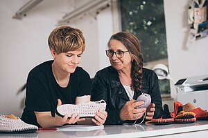 Die Gründerin Isabelle Possehl mit ihrer Mutter Claudine Vigouroux